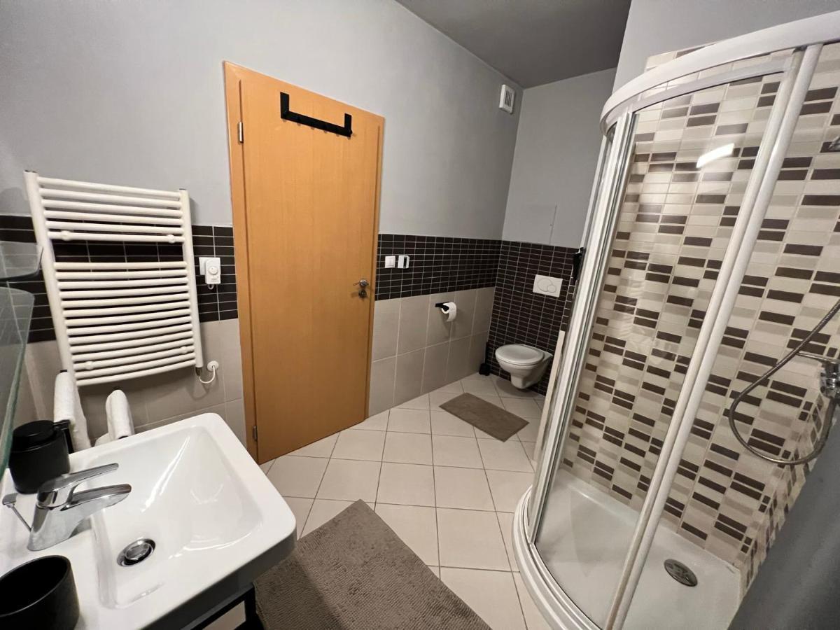 Apartman Pinus ドノヴァリ エクステリア 写真