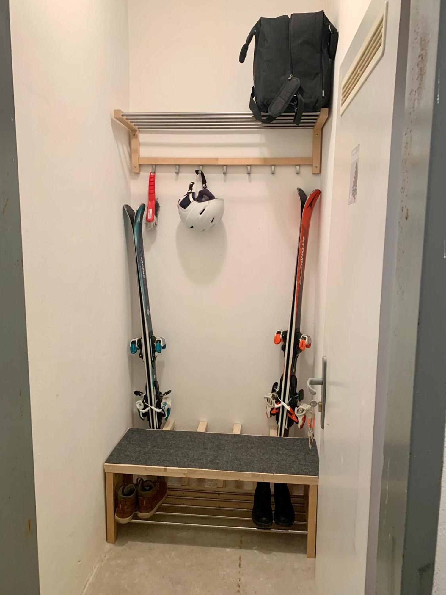 Apartman Pinus ドノヴァリ エクステリア 写真